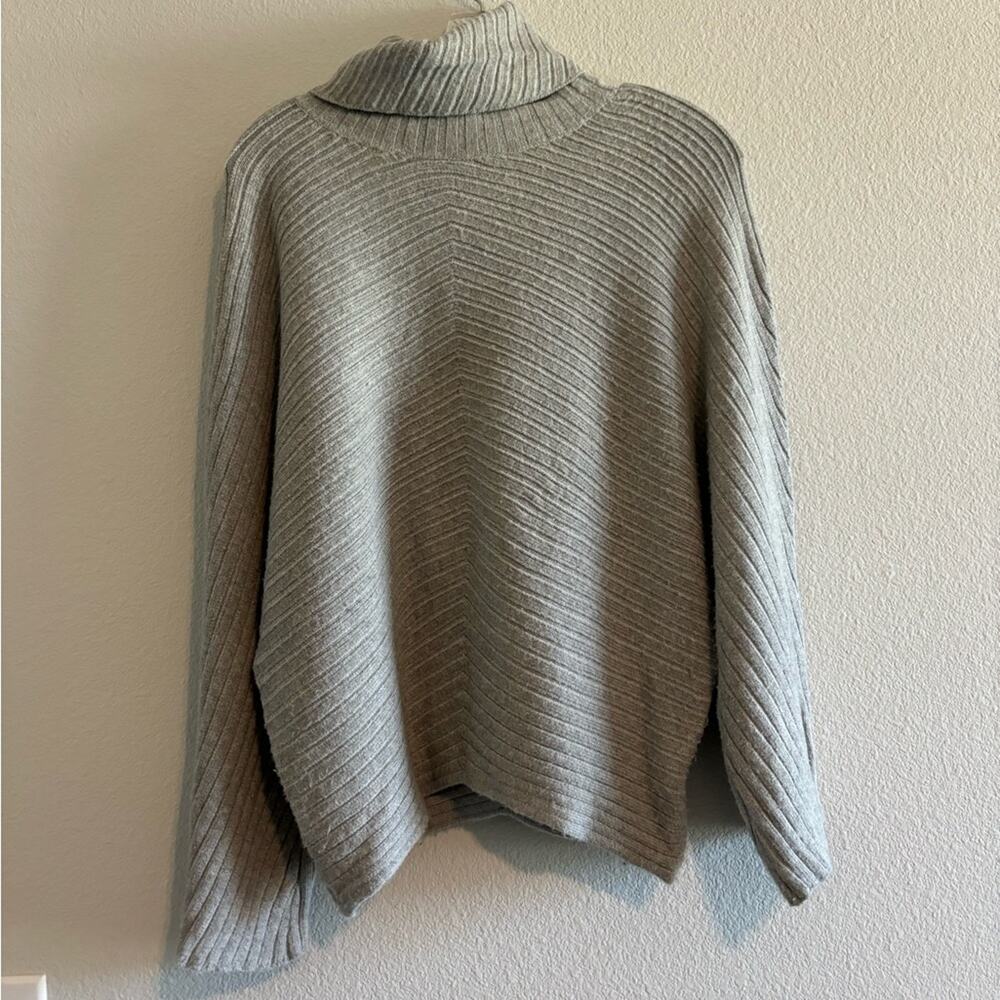 Anthropologie Moth Tisbury Grey Ribbed sweater size xs